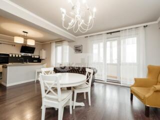 Spre vânzare apartament amplasat în sectorul Centru, str. ...