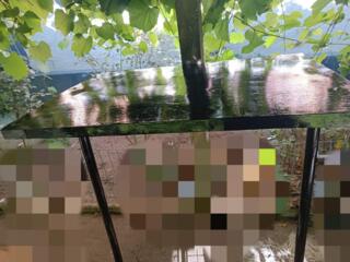 Продам столик, скамейка и оградка для кладбища 2500