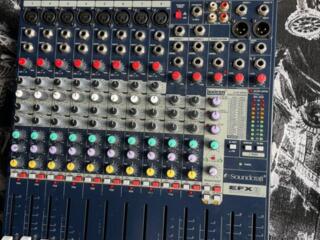 Продам Soundcraft efx 8