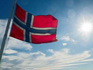 ВНУТРЯНЩИК УНИВЕРСАЛ в норвегию от 24 € в час