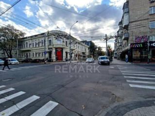 Oficiu cu suprafața 75 mp. în centrul capitalei la intersecția ...