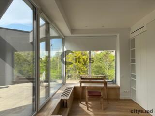 Apartament - 220  m²  , Chisinau