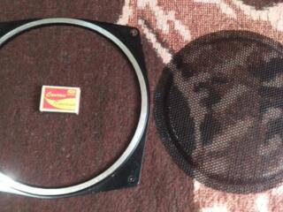 Продаю много сеточек и накладок для динамиков.