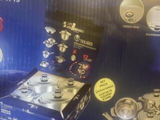 Набор кастрюль