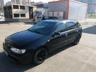 Разбираю Ниссан Альмера