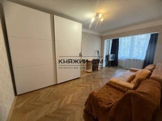 Оренда 2 кімнатна квартира в Печерському районі, вул Предславинська ..