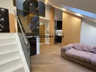 Продаж 2-хкімнатної роздільної.в ЖК Комфорт Таун, вул.Регенераторна ..