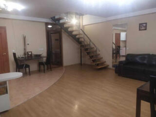 2х уровневая квартира.