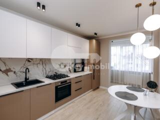 Se oferă spre chirie apartament cu o cameră, amplasat pe ...