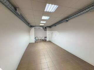 Se oferă spre chirie oficiu amplasat în sectorul Râșcani, ...