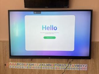 Установка телевизора на стену. Монтаж телевизоров на стену.