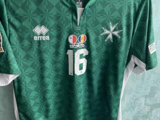 Продаю редкую футбольную футболку сборной Мальты