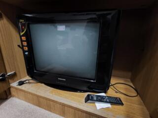 Продам телевизор