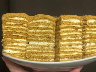 Наборы домашних медовых ароматных коржей для медовика.