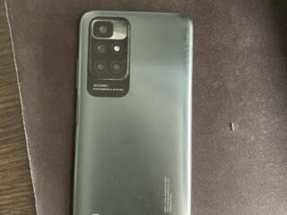 продам ТЕЛЕФОН КСЯОМИ 10 2022 в хорошом состоянии