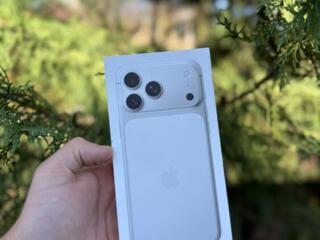 New - iPhone 17 Pro Max 1TB - Silver