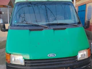 Продам бус Форд Транзит в хорошем состоянии