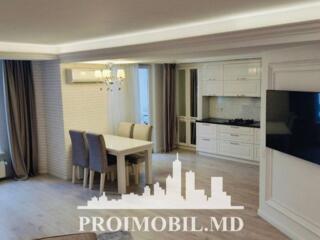 Vă propunem spre vânzare acestapartament cu 2camere și living,sect. ..