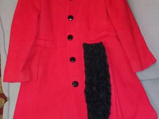 Женские пальто и куртки по 100р!