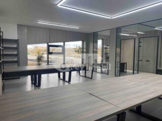 Se oferă spre chirie oficiu amplasat în sectorul Ciocana, ...