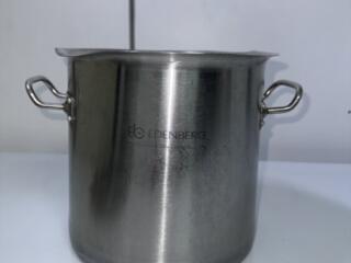 Продаю профессиональную кастрюлю EDENBERG На 10Л