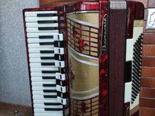 Продам Аккордеон Баркарола Магистр