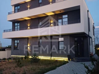 Se vinde casă modernă în stil HI-TECH amplasată în com. Tohatin! - ...