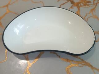 Лоток эмалированный почкообразный