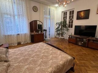 4-х комнатная квартира в бельгийке