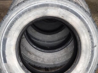 Продам 4 б/у шины размерами 315/70R22.5
