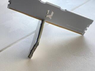 Продам GOODRAM DDR4 3600MHZ CL17 (16GB)