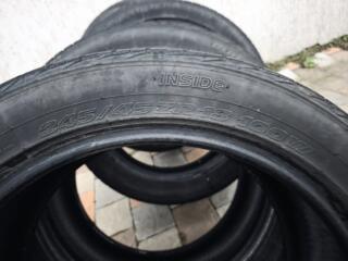 Продам комплект летних шин