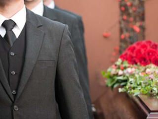 В ритуальную службу требуется сотрудник. Бендеры