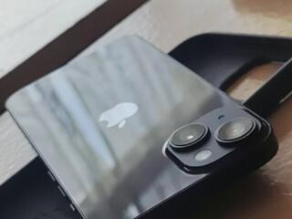 Продам iPhone 14
