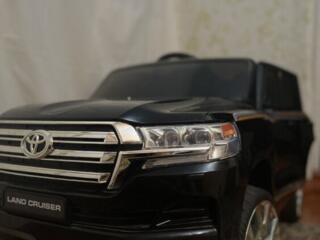 Машина на пульте