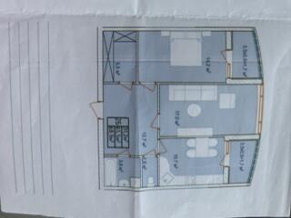 33118.  Продам 2-х комнатную квартиру на 16 ст. ...