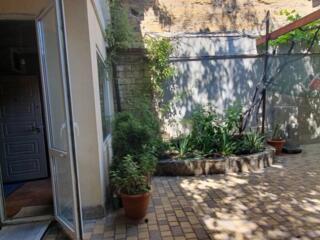 В продаже дом в Историческом Центре Одессы. Общая площадь 61,4 кв. м .