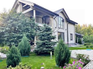 продаж 4-к будинок Київ, Святошинський, 194000 євро