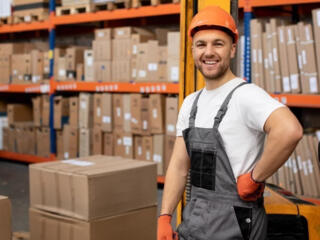 Предлагаем работу на складах Biedronka — позиция для мужчин.