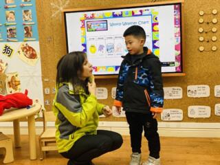 Няня с обучением английскому языку