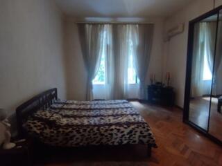 34094 В продажу простора квартира 200 кв.м в ...