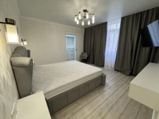 35764 Продаётся просторная 3-комнатная квартира ...