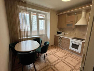 Сдаётся однокомнатная квартира. Дарницкий район, проспект Бажана ...