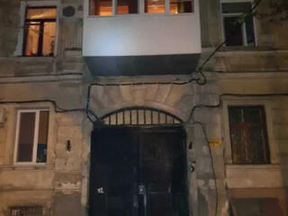 Продам комнату в коммуне с одним соседом