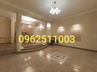 довгострокова оренда офісне приміщення Київ, Печерський, 10500 $/міс.