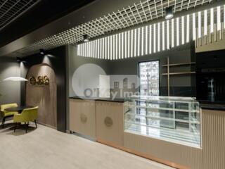 Se oferă spre chirie spațiu comercial/cafenea amplasat/ă în ...