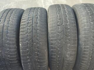 Зимние шины 215/65/16 на докат