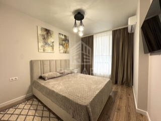 Apartament de închiriat în centru, vis-a-vis de circ. Imobilul are ...