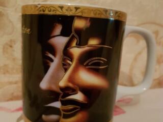 Чашки из Египта, Франции, Кубы, России