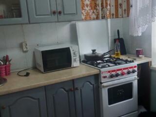 Сдается 2-ух комнатная квартира, районе центрального IDC